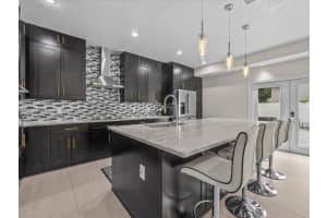 9315 CYPRESS COVE DRIVE, ORLANDO, FL 32819 Sold 11/07/23