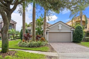 8218 VIA BELLA NOTTE, ORLANDO, FL 32836 Sold 12/11/23