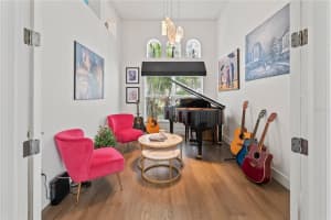8218 VIA BELLA NOTTE, ORLANDO, FL 32836 Sold 12/11/23