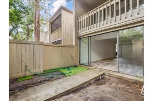 109 CROWN OAKS WAY, LONGWOOD, FL 32779 Sold 09/11/24