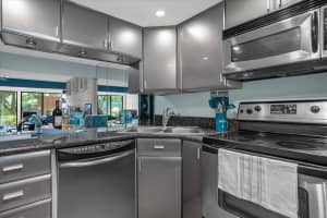 982 MICHIGAN STREET, ORLANDO, FL 32806 Sold 09/20/23