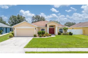 6518 CRESCENT LOOP, WINTER HAVEN, FL 33884 Sold 04/02/24