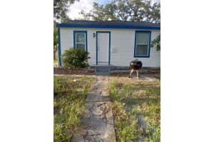 3227 5th Ave S, ST PETERSBURG