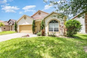 125 KNIGHTS HOLLOW DRIVE, APOPKA, FL 32712 Sold 10/02/23