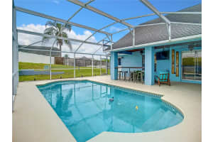 5573 LOMA VISTA LOOP, DAVENPORT, FL 33896 Sold 09/05/23