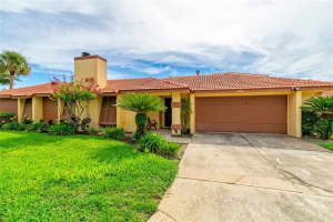 4946 SAMOA CIRCLE, ORLANDO, FL 32808 Sold 11/14/23