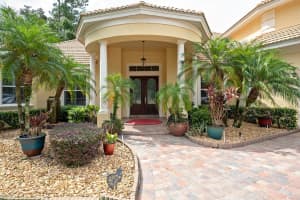 451 MANGROVE CT COURT, LAKE MARY, FL 32746 Sold 12/13/23