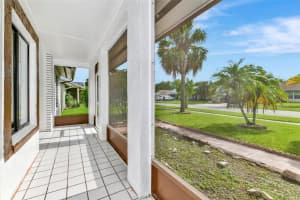 2575 TANDORI CIRCLE, ORLANDO, FL 32837 Sold 10/20/23