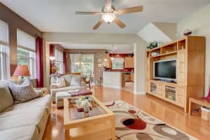 527 LAKE EAGLE LANE, SANFORD, FL 32773 Sold 09/01/23