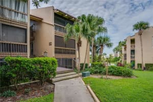 574 ORANGE DRIVE, ALTAMONTE SPRINGS, FL 32701 Sold 09/05/23