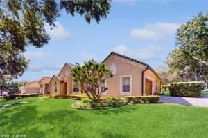 7698 MOUNT CARMEL DRIVE, ORLANDO, FL 32835 Sold 08/15/23