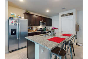 21 VISTA OAKS LANE, PORT ORANGE, FL 32129 Sold 11/10/23