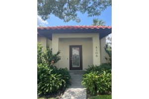 8106 IBIZA COURT, ORLANDO, FL 32836 Sold 09/06/23