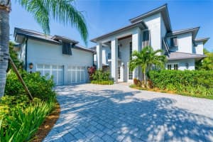 3800 LAKE SARAH DRIVE, ORLANDO, FL 32804 Sold 11/20/24