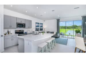 2279 PORTRAIT STREET, KISSIMMEE, FL 34758 Sold 02/01/24