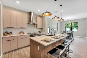 2719 KEYSTONE DRIVE, ORLANDO, FL 32806 - MLS#MFRO6132263