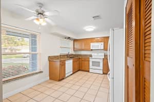 12128 PALYD AVENUE, ORLANDO, FL 32837 Sold 10/31/23