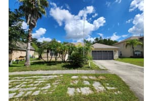 2602 ROYAL FERN PLACE, KISSIMMEE, FL 34758 Sold 06/17/24