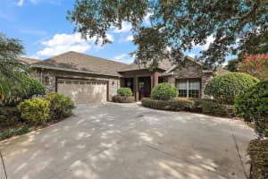 19631 SPRING OAK DRIVE, EUSTIS, FL 32736 Sold 10/16/23