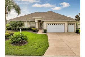 2743 HUNTINGTON HILLS DRIVE, LAKELAND, FL 33810 Sold 09/28/23