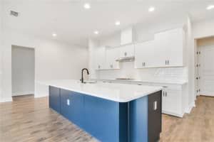 2207 LIMESTONE TRAIL, KISSIMMEE, FL 34747 Sold 10/27/23