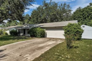 409 DOROTHY CIRCLE, EUSTIS, FL 32726 Sold 11/22/23
