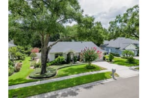 896 KERWOOD CIRCLE, OVIEDO, FL 32765 Sold 11/16/23