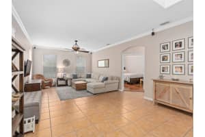 711 CLIMBING OAKS COURT, WINTER GARDEN, FL 34787 Sold 10/17/23