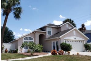 110 BENTLEY OAKS BOULEVARD, DAVENPORT, FL 33896 Sold 01/16/24