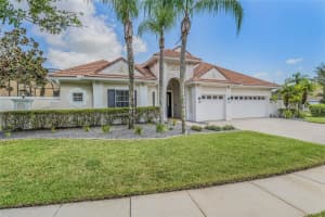 2313 BUCKINGHAM RUN COURT, ORLANDO, FL 32828 Sold 10/20/23