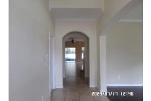 1048 LONGVILLE CIRCLE, TAVARES, FL 32778 Sold 11/09/23