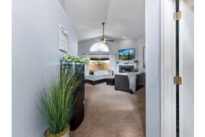 133 ABERDEEN CIRCLE, SANFORD, FL 32773 Sold 09/25/23