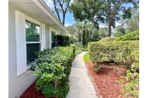 1903 BENT OAK DRIVE, APOPKA, FL 32712 Sold 10/03/23