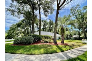 1903 BENT OAK DRIVE, APOPKA, FL 32712 Sold 10/03/23