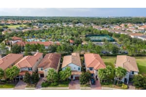5488 SOLTERRA CIRCLE, DAVENPORT, FL 33837 Sold 09/30/24