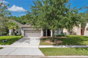 4872 NATIVE DANCER LANE, ORLANDO, FL 32826 Sold 10/02/23