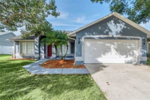 11204 CYPRESS LEAF DRIVE, ORLANDO, FL 32825 Sold 10/04/23