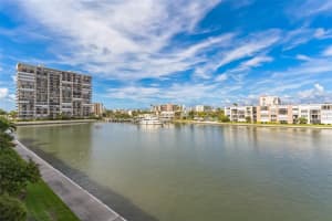 7540 BAY ISLAND DRIVE, SOUTH PASADENA, FL 33707 Sold 02/22/24