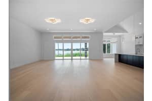 260 DEER ISLE DRIVE, WINTER GARDEN, FL 34787 Sold 08/25/25