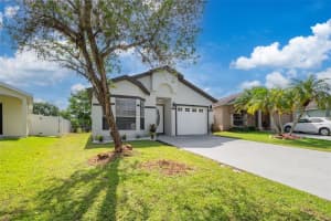 7886 SAGEBRUSH PLACE, ORLANDO, FL 32822 Sold 11/15/23