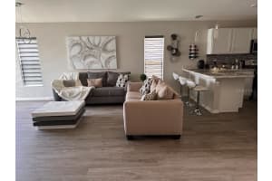 424 CAPRI WAY, AUBURNDALE, FL 33823 Sold 10/16/23