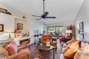 276 CRANES CIRCLE, ALTAMONTE SPRINGS, FL 32701 Sold 10/10/23