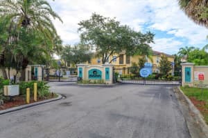 2805 OAKWATER DRIVE, KISSIMMEE, FL 34747 Sold 11/13/23