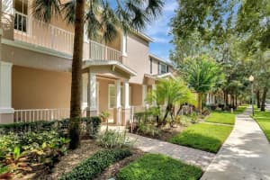 6701 HELMSLEY CIRCLE, WINDERMERE, FL 34786 Sold 10/17/23