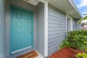 118 LONG LEAF PINE CIRCLE, SANFORD, FL 32773 Sold 09/27/23