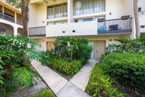 200 MAITLAND AVENUE, ALTAMONTE SPRINGS, FL 32701 Sold 09/25/23
