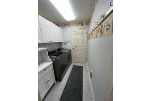 19107 DOVE CREEK DRIVE, TAMPA, FL 33647 Sold 10/30/23