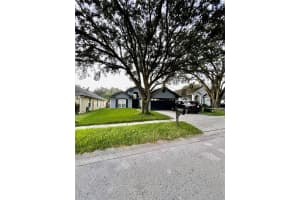 207 EASTON CIRCLE, OVIEDO, FL 32765 Sold 10/02/23