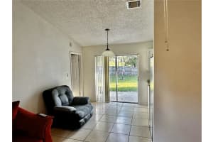 3016 HAMMERSMITH ROAD, ORLANDO, FL 32818 Sold 10/02/23