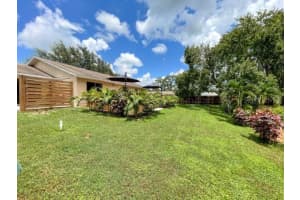 100 DREAMTIME AVENUE, LAKE PLACID, FL 33852 - MLS#MFRO6136878